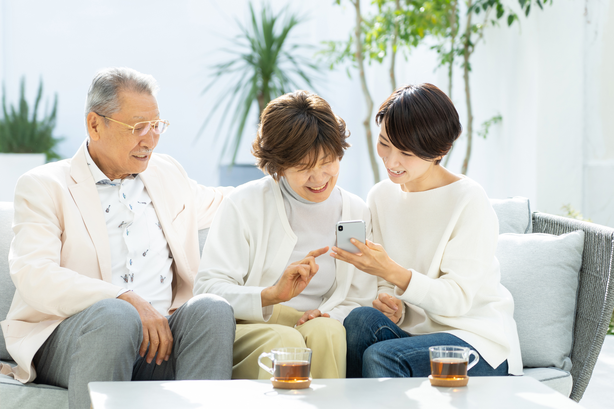 終活はいつから始める？50代・60代・70代のやることを解説